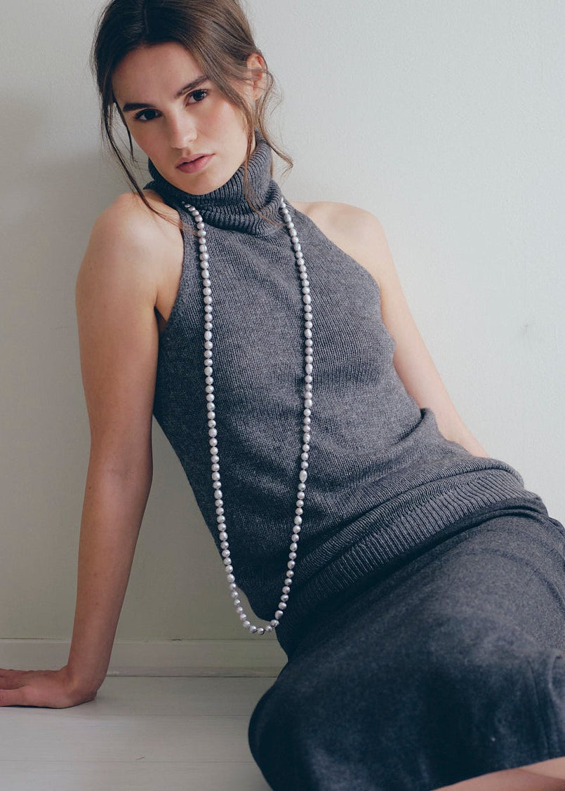 ENDLESS PEARL NECKLACE