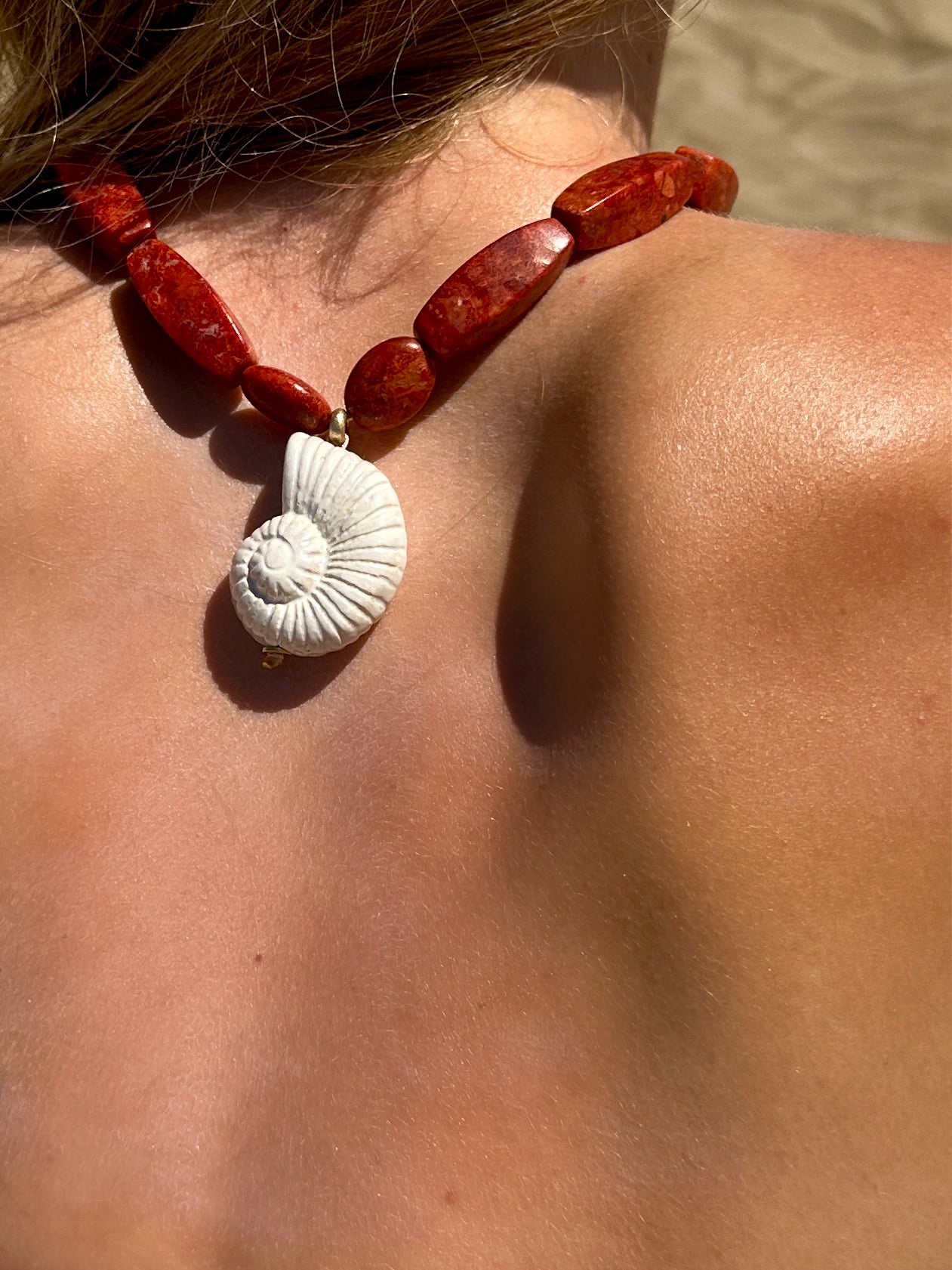 Lustral necklace