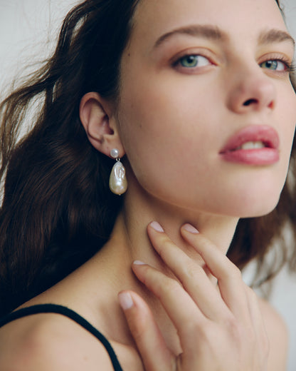 PEARLA EARRINGS