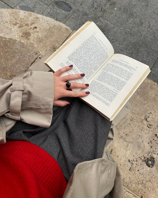 Shadow Heart Haze Ring