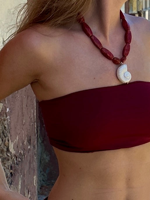 Lustral necklace